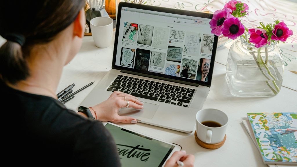 5 Cara Menjual Dengan Media Sosial
