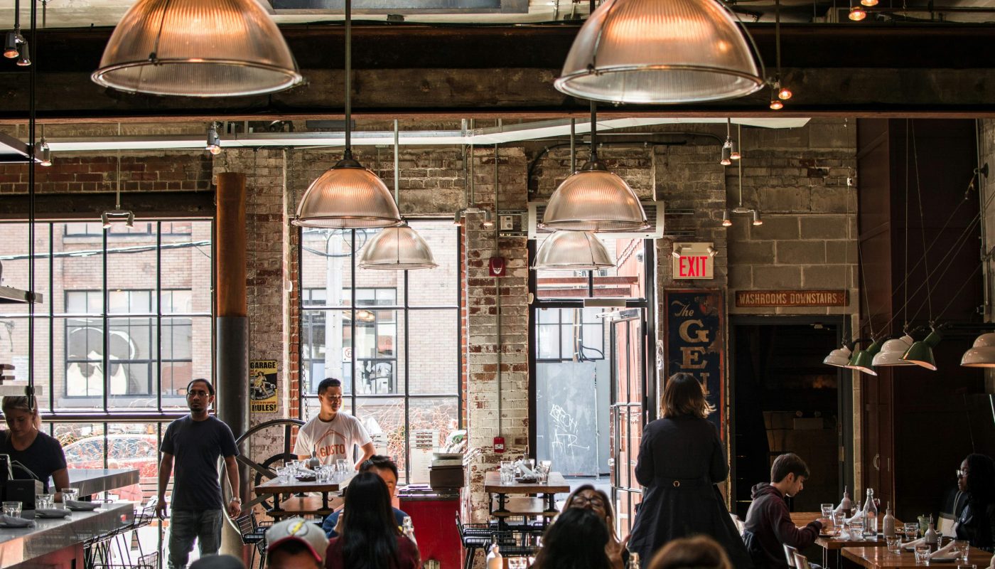 Cara Membuat Event Khusus di Coffee Shop Kecil